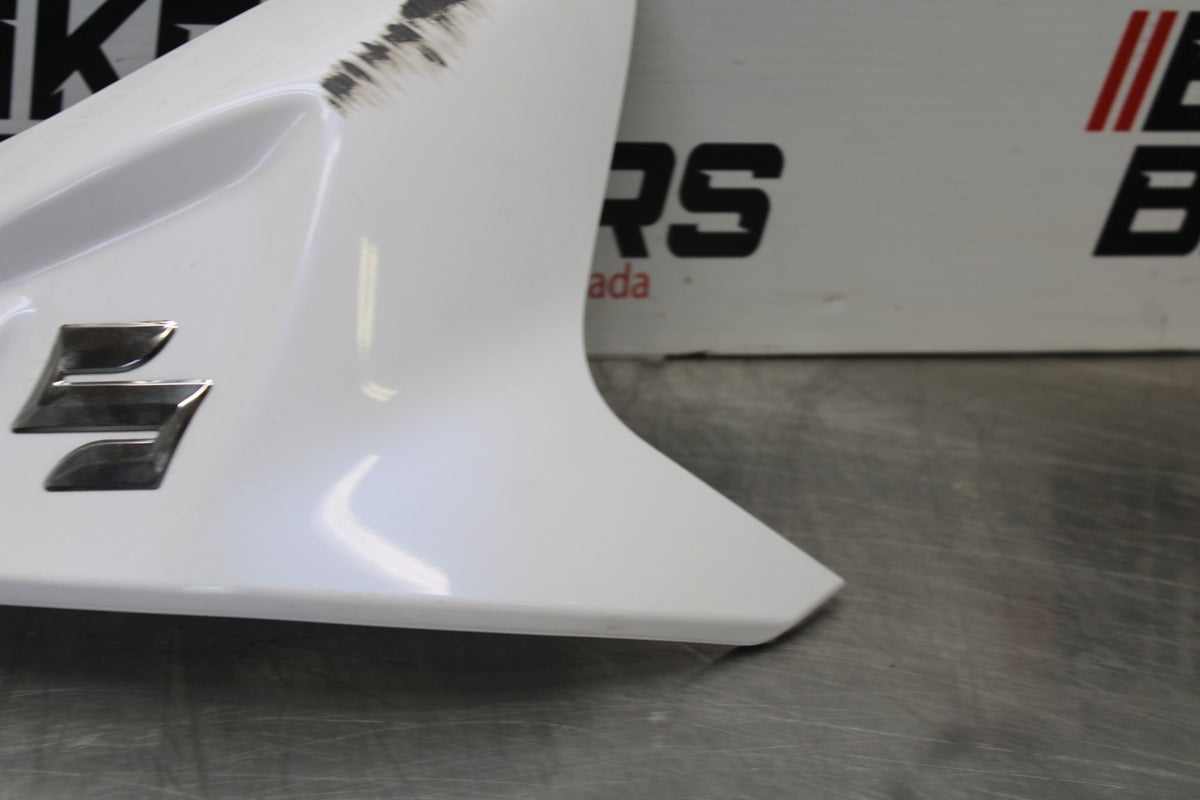 11-25 SUZUKI GSXR 600  FRONT GAS TANK FUEL CELL FAIRING COWL COVER TRIM BB830
