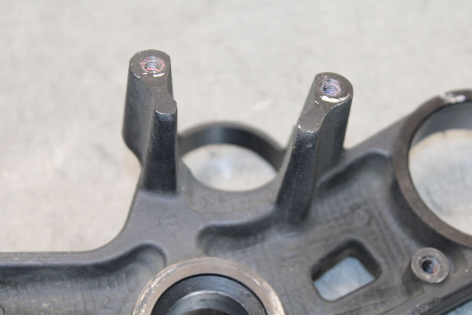 09-12 KAWASAKI NINJA ZX6R ZX600R FORKS UPPER TRIPLE TREE CLAMP 44039-0085 BB656