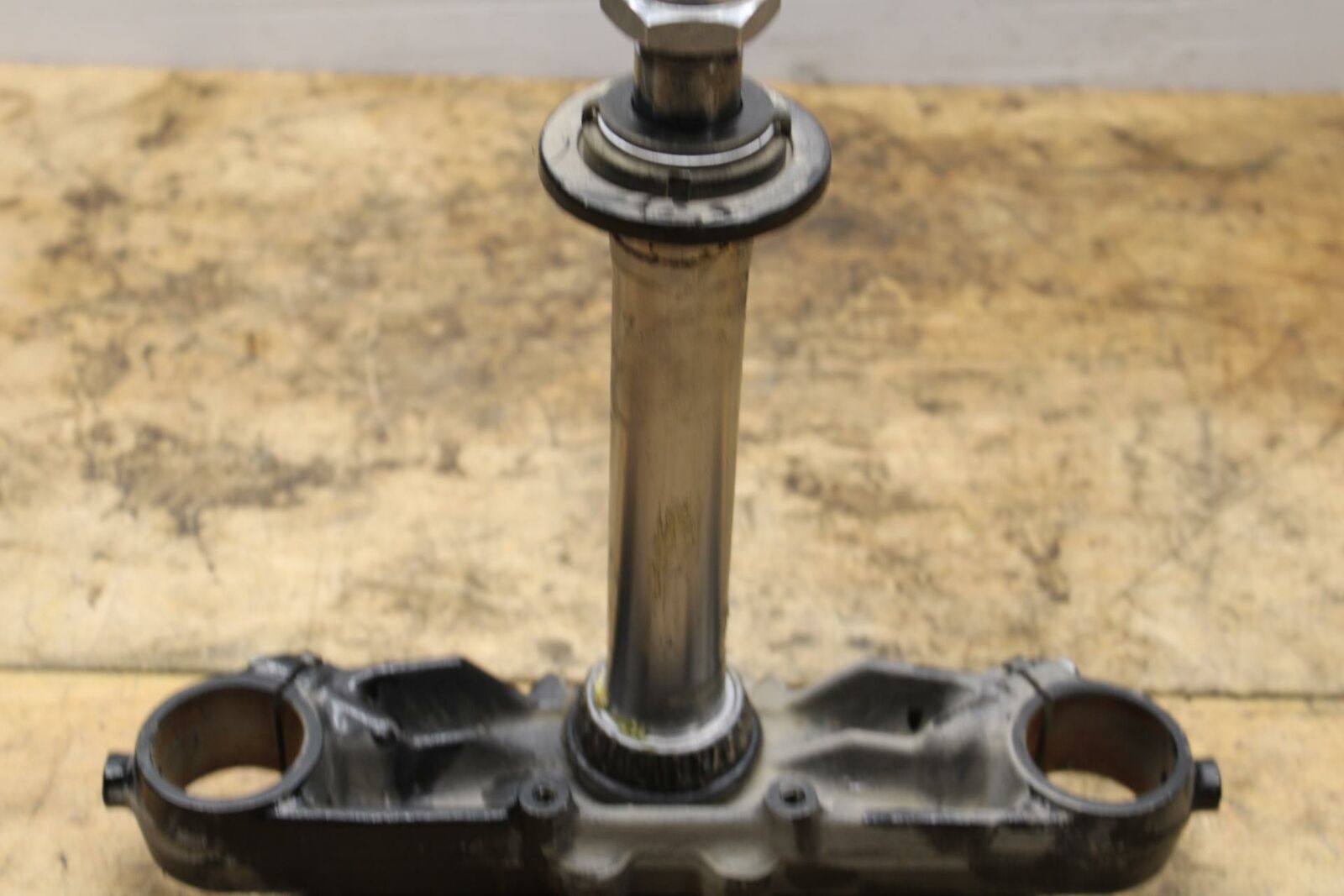 05-08 KAWASAKI VULCAN 1500 VN1500N CLASSIC FRONT FORKS  LOWER TRIPLE TREE BB343