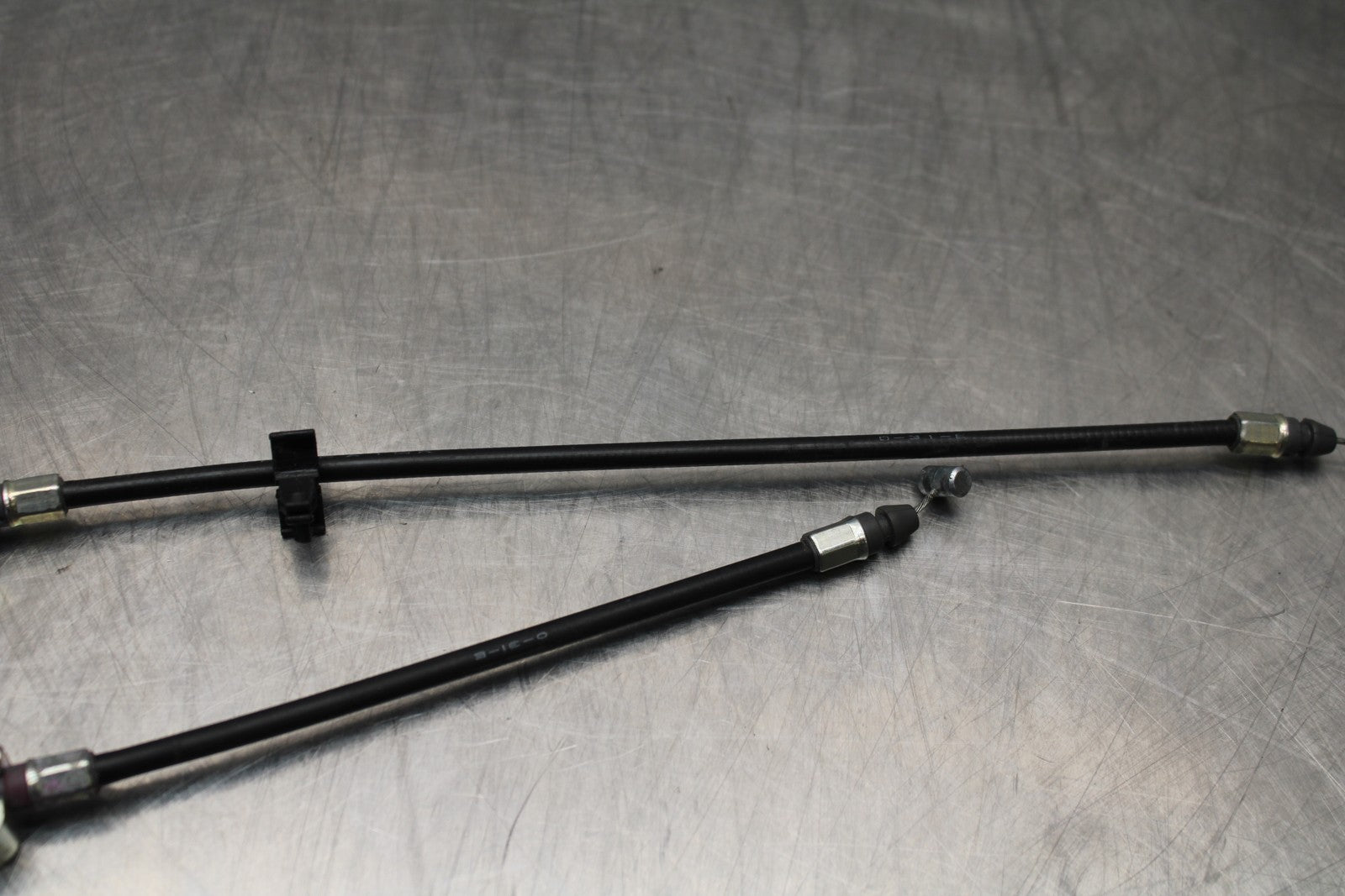 21-23 KAWASAKI NINJA ZX6R REAR PASSENGER SEAT LATCH LOCK ASSEMBLY BB179