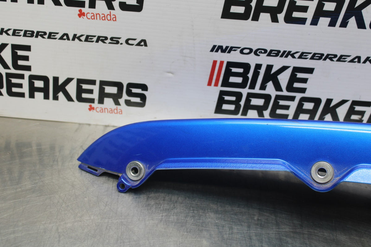 06-07 KAWASAKI NINJA 650R EX650A RIGHT REAR BACK TAIL FAIRING COWL SHROUD BB774