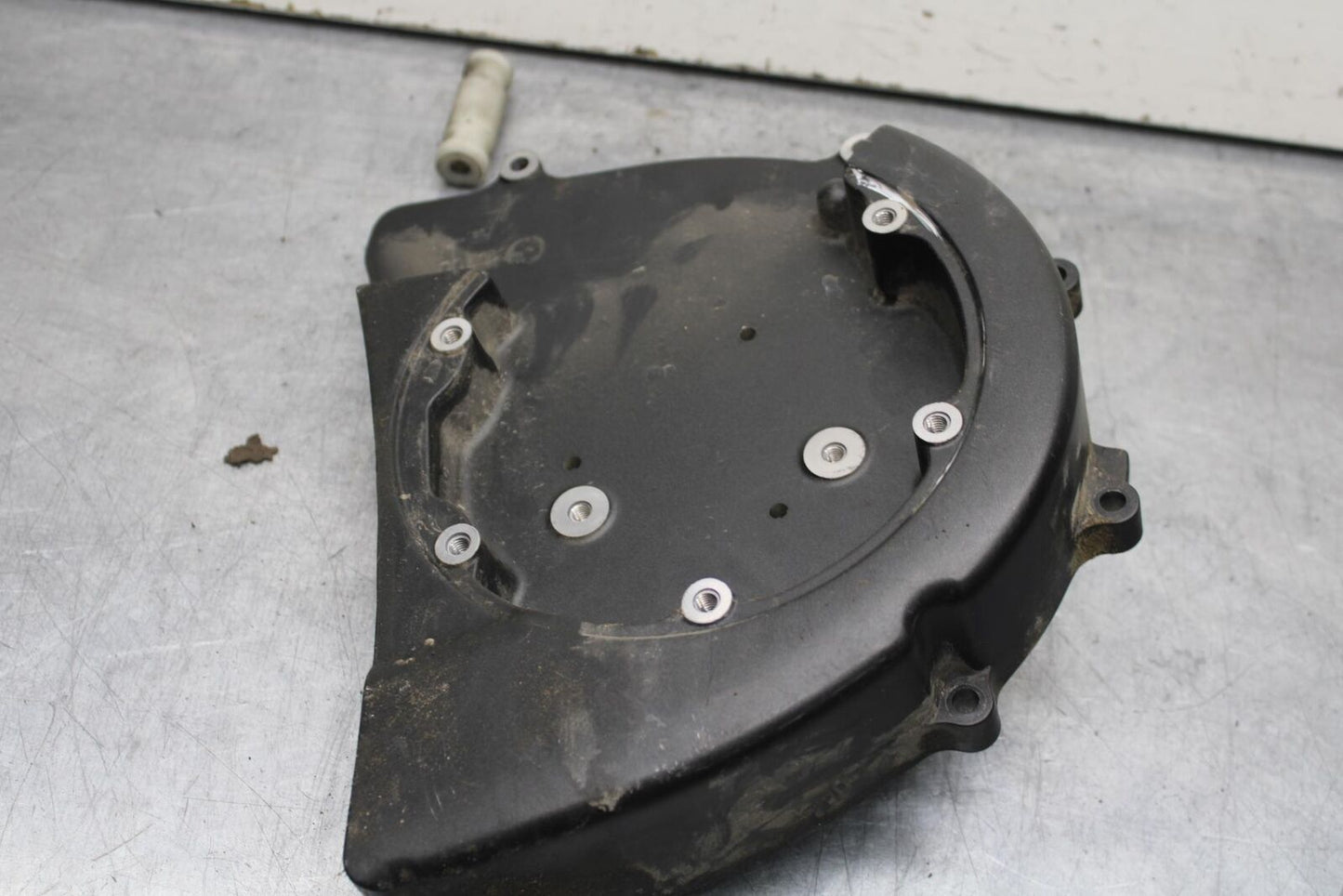 06-14 YAMAHA ROADLINER S XV1900S ENGINE SPROCKET COVER BB619