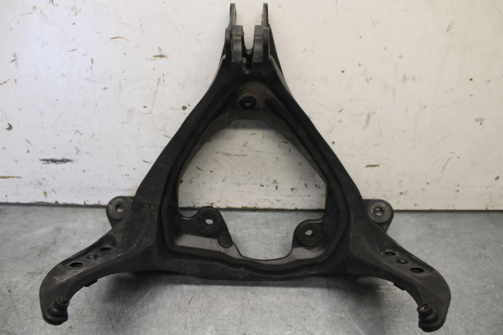 05-06 SUZUKI GSXR1000 UPPER FAIRING MIRROR GAUGES STAY BRACKET 94511-41G00 BB663