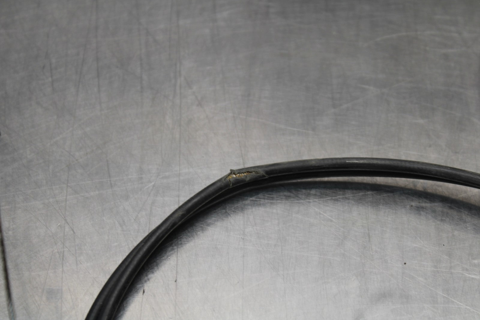 07-08 KAWASAKI NINJA ZX6R THROTTLE CABLE LINE HOUSING GUIDE BB203