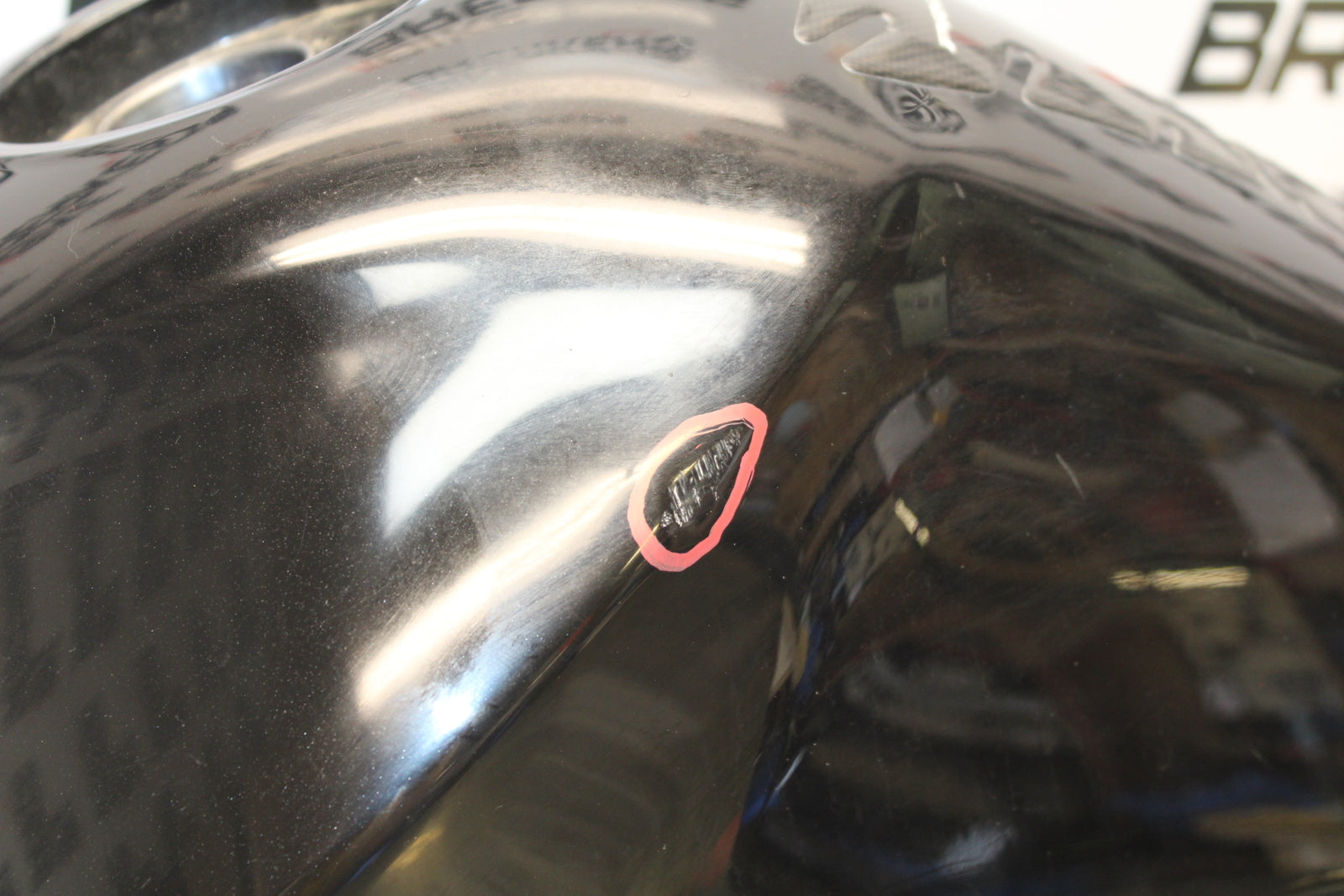 09-15 YAMAHA FZ6R GAS TANK FUEL CELL PETROL RESERVOIR BB161