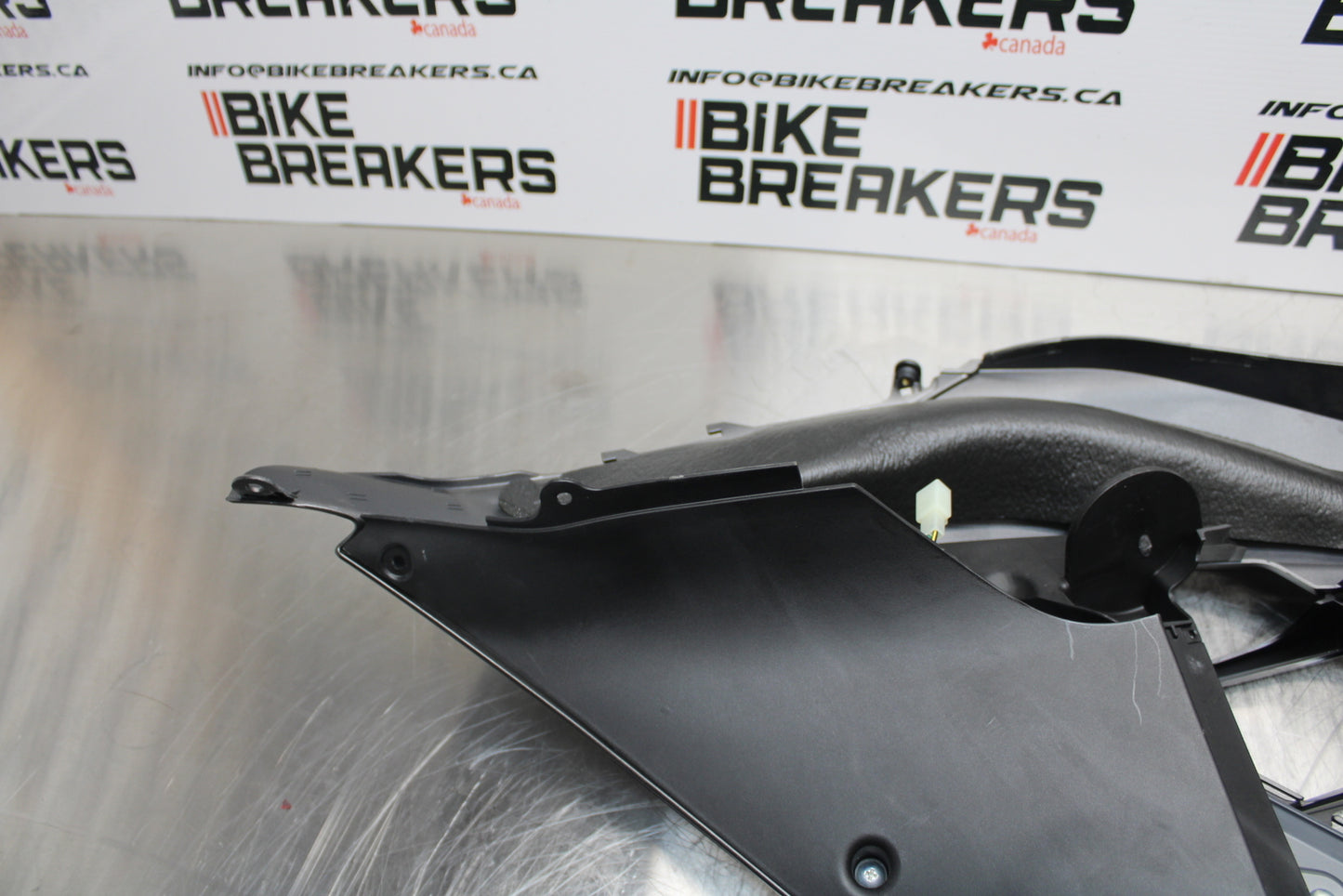 23-24 KAWASAKI NINJA ZX14R NEW!! RIGHT LOWER MID UPPER SIDE FAIRING COWL  BB153