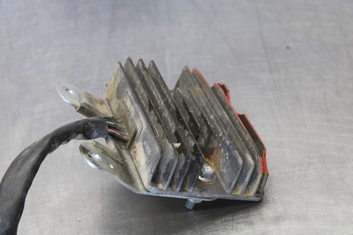 08-10 SUZUKI GSXR750 RECTIFIER VOLTAGE REGULATOR BB854
