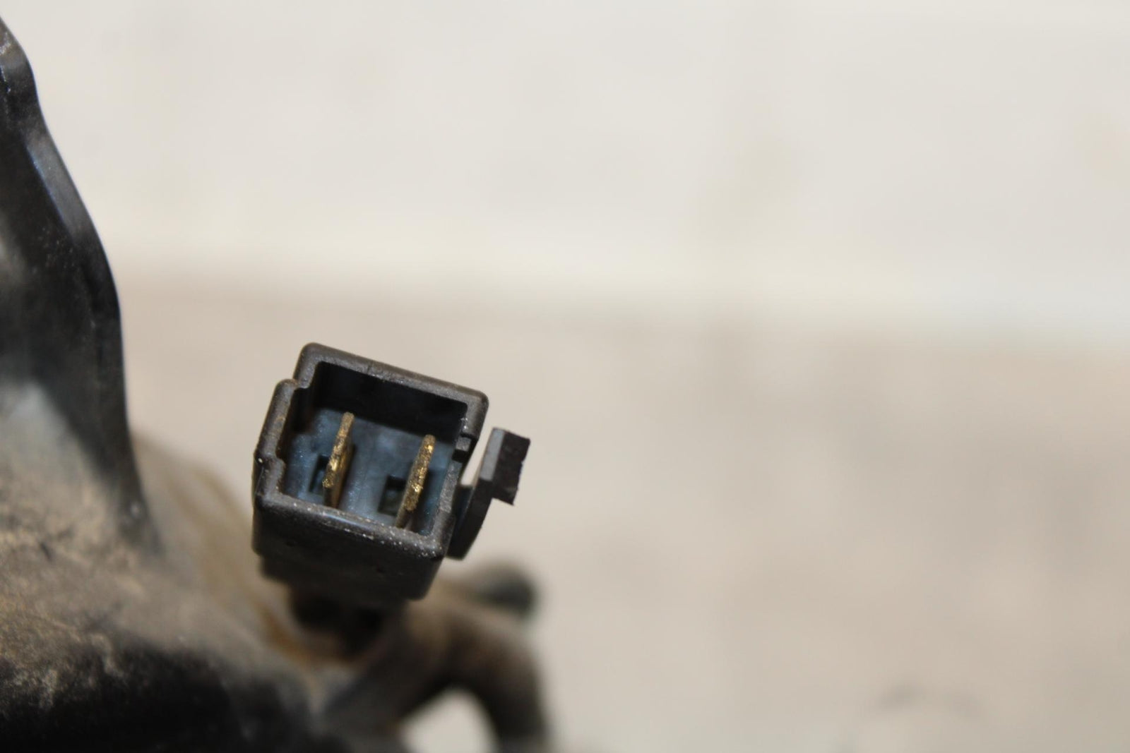 19-22 KAWASAKI Z400 ENGINE RADIATOR COOLING FAN BB586