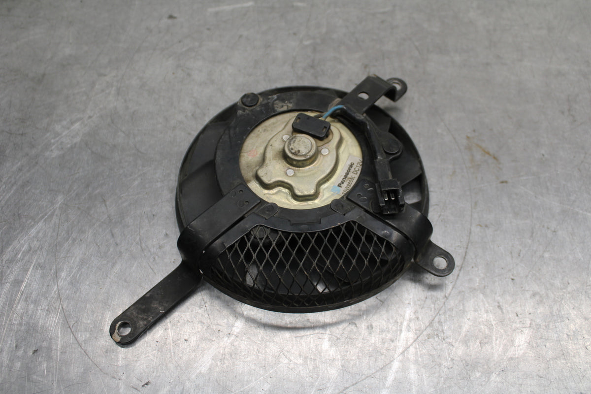 08-10 SUZUKI GSXR 600 ENGINE RADIATOR COOLING FAN BB116