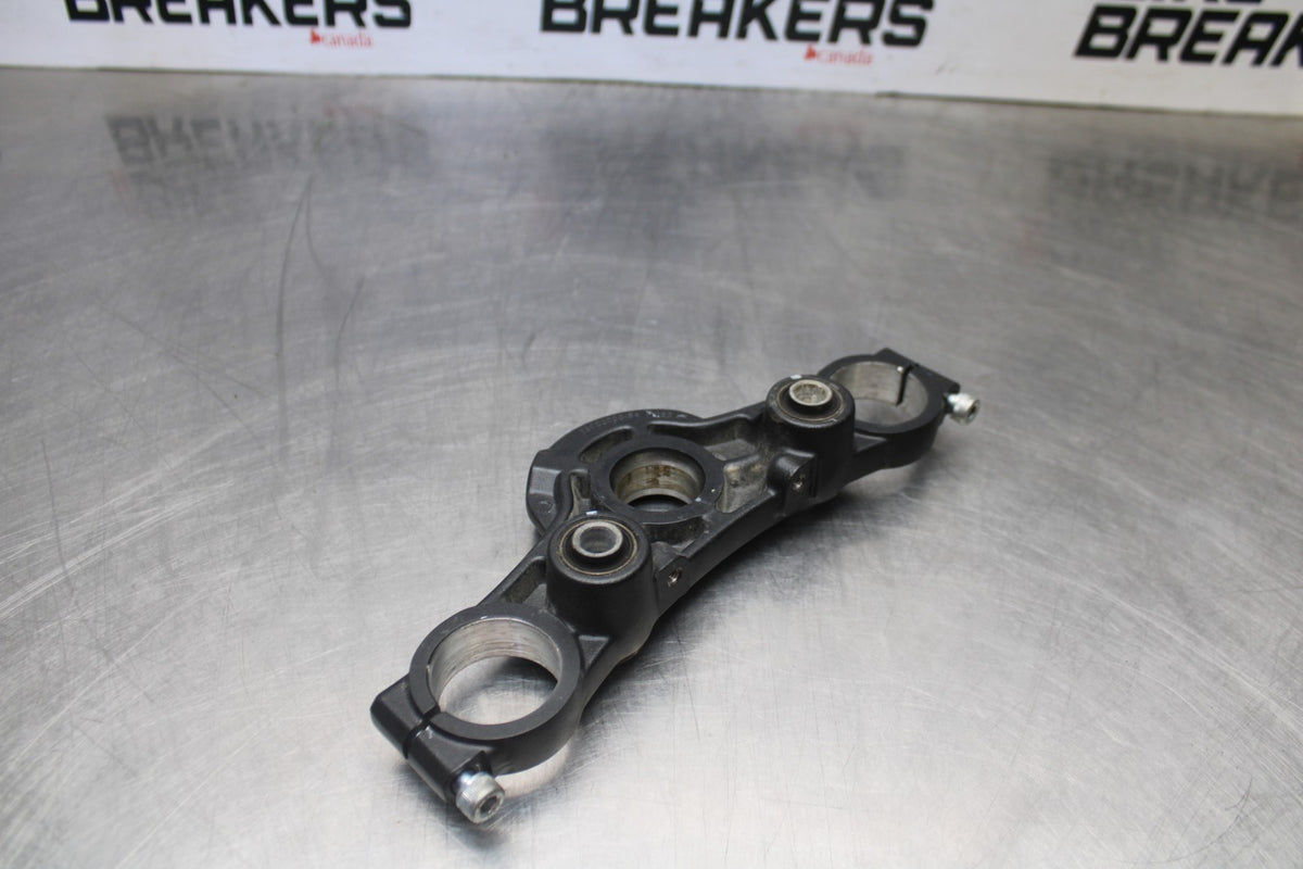23 KAWASAKI NINJA 650 EX650 FORKS UPPER TRIPLE TREE CLAMP BB920