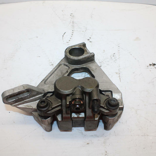 99 YAMAHA YZF R6 REAR BACK BRAKE CALIPER W MOUNT BRACKET BB246
