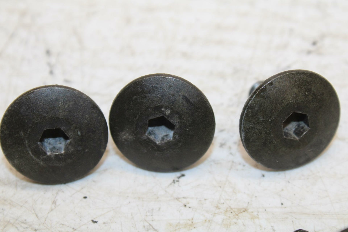 04-05 SUZUKI GSXR600 HEXAGONAL SOCKET HEAD COVER BOLTS BB245