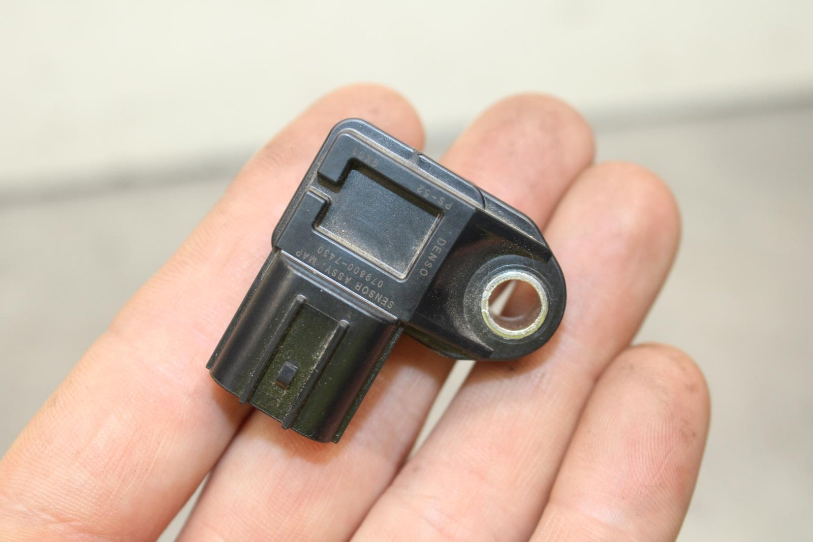 20-23 APRILIA RS660 MAP MASS AIR FLOW, AIR TEMP, PRESSURE SENSOR  BB643