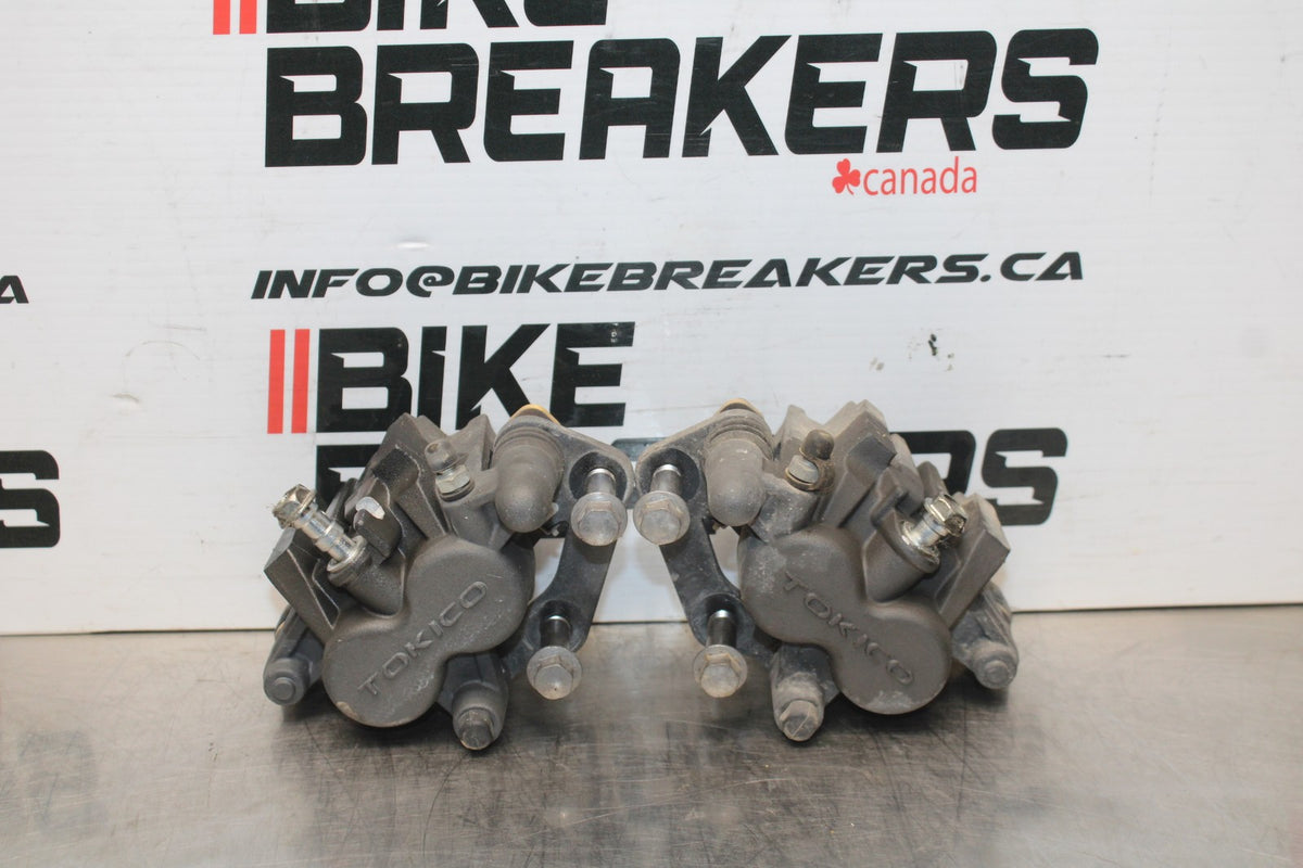 13 KAWASAKI NINJA 650 EX650F ABS RIGHT LEFT FRONT BRAKE CALIPER SET PAIR BB828