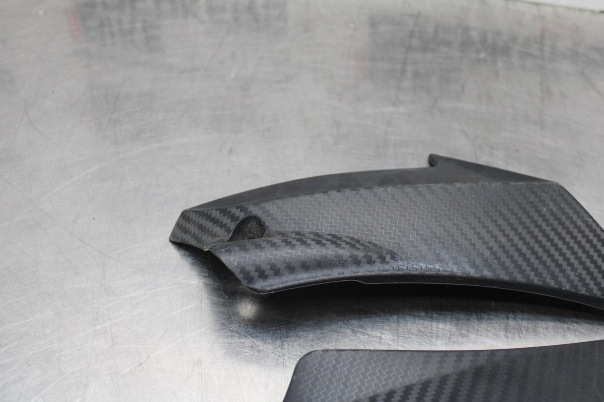 11-24 SUZUKI GSXR750 RIGHT LEFT FRAME MID SIDE COVERS COWLS PANELS TRIM BB871