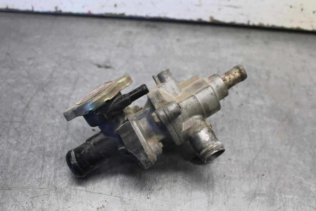 02-04 HONDA VTX1800S THERMOSTAT W HOUSING ASSEMBLY BB712