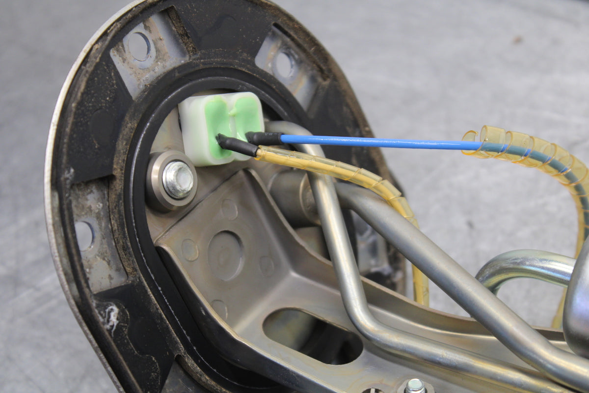 04-12 HONDA ST1300A FUEL GAS PUMP (ITEM B) BB669