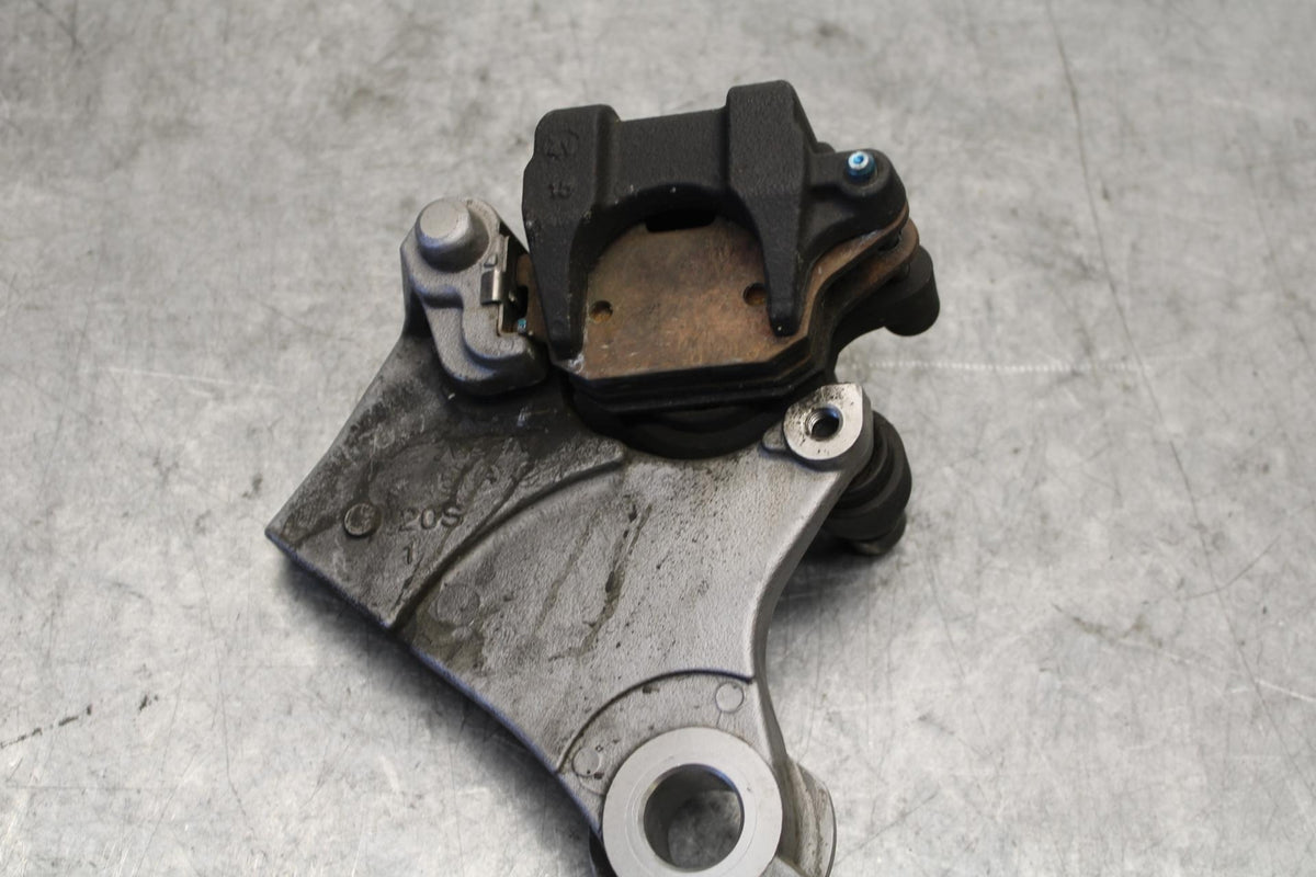 2015 Yamaha FZ09 REAR BACK BRAKE CALIPER W MOUNT BRACKET BB54
