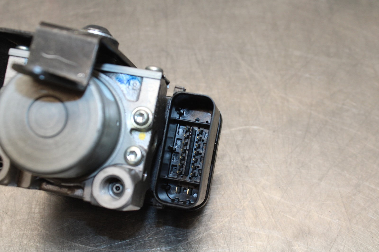 13-17 KAWASAKI NINJA 300 EX300 ABS ABS PUMP UNIT MODULE BB187