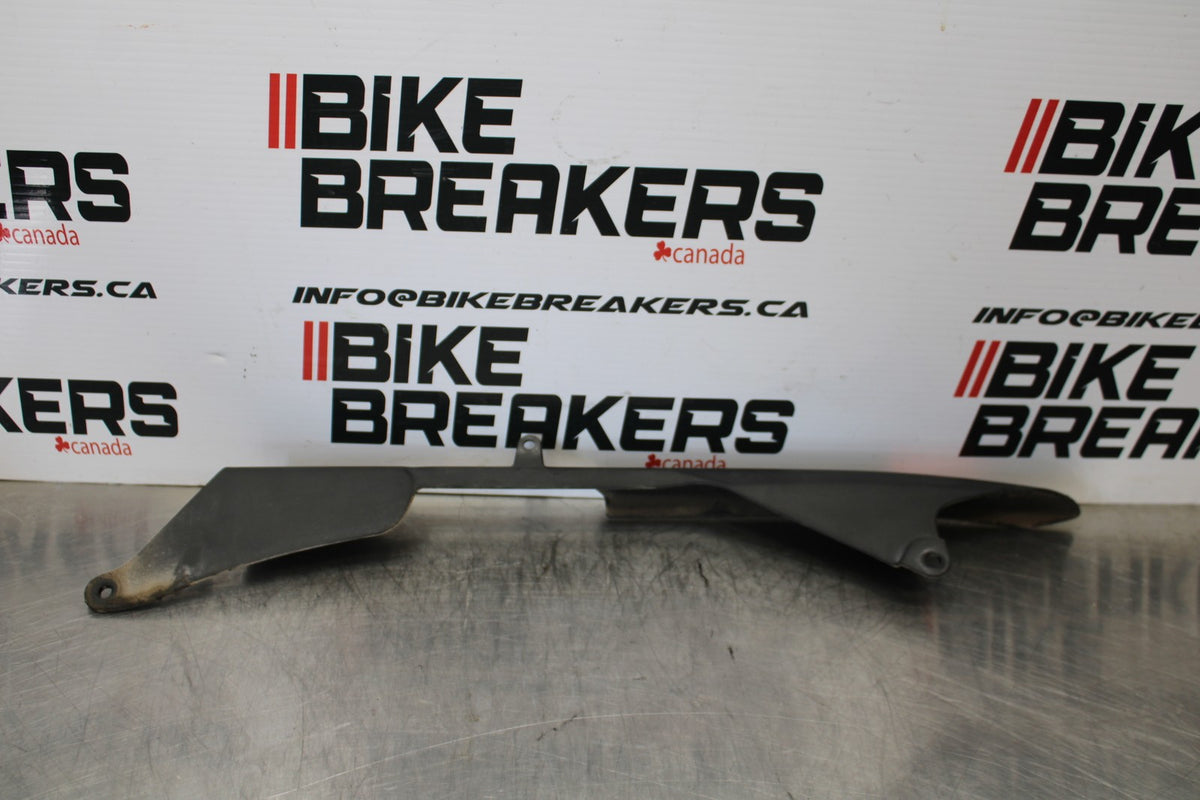 19-23 KAWASAKI NINJA ZX6R REAR BACK DRIVE CHAIN GUARD COVER SHIELD BB188