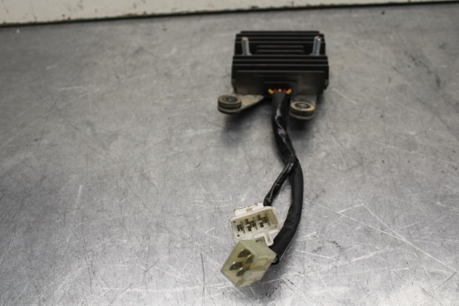 03-04 HONDA CBR600RR RECTIFIER VOLTAGE REGULATOR 31600-MEE-872 BB628