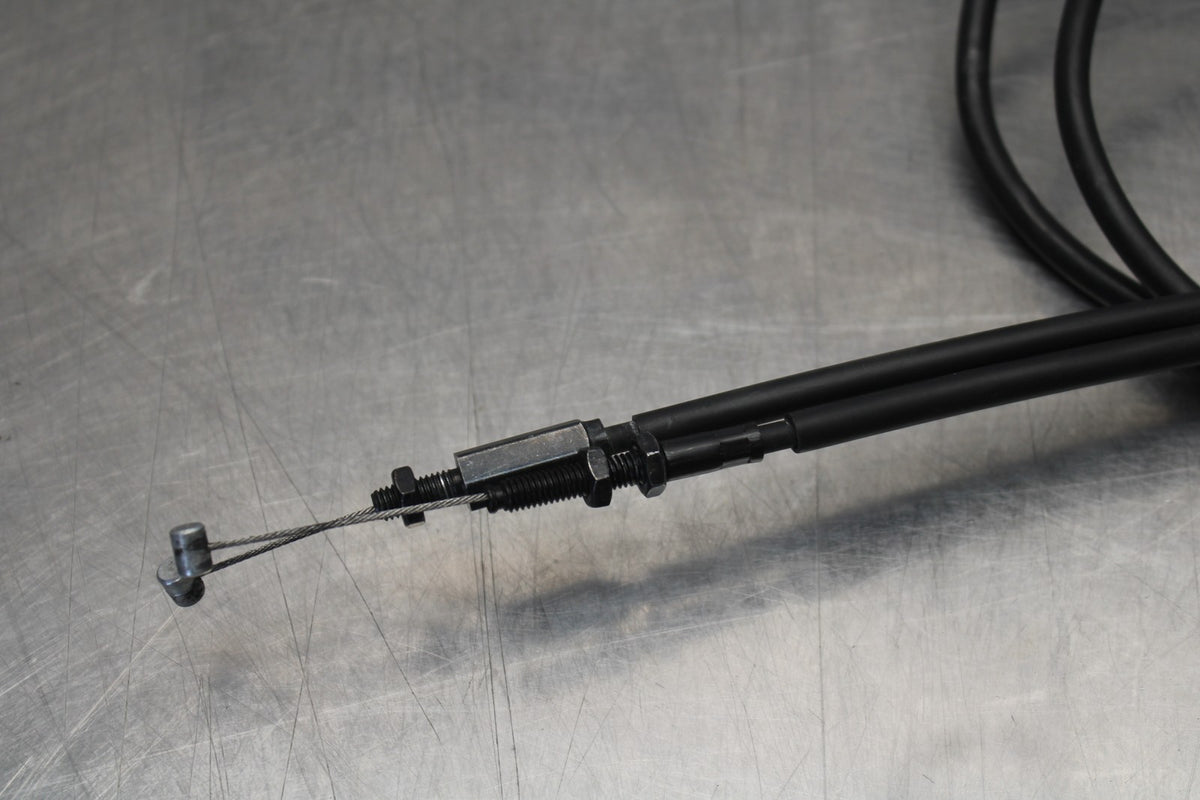 23-24 YAMAHA MT-07 THROTTLE CABLES LINES BB194