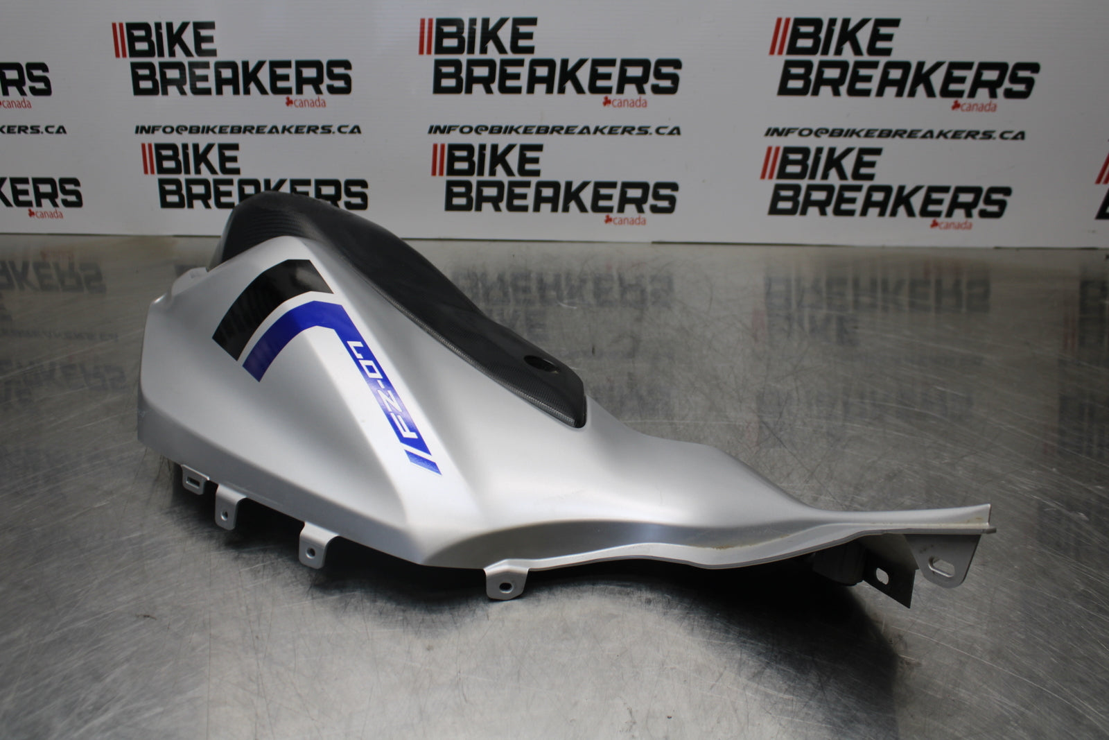 14-17 YAMAHA FZ07 RIGHT LOWER MID UPPER SIDE FAIRING COWL  BB162