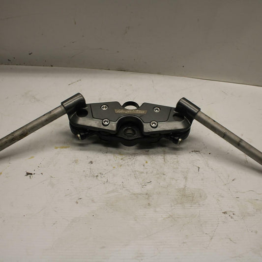 00-07 SUZUKI HAYABUSA FORKS UPPER TRIPLE TREE CLAMP  BB281