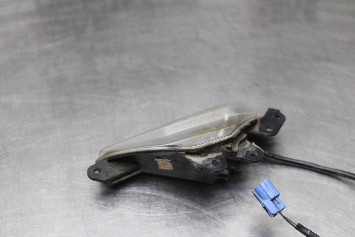 23-26 KAWASAKI NINJA ZX4RR LEFT FRONT TURN SIGNAL LIGHT INDICATOR BB872