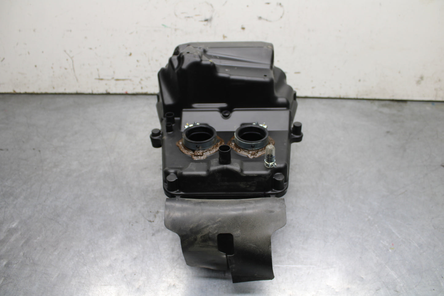 24 KAWASAKI NINJA 500 ABS AIRBOX AIR INTAKE FILTER BOX BB730