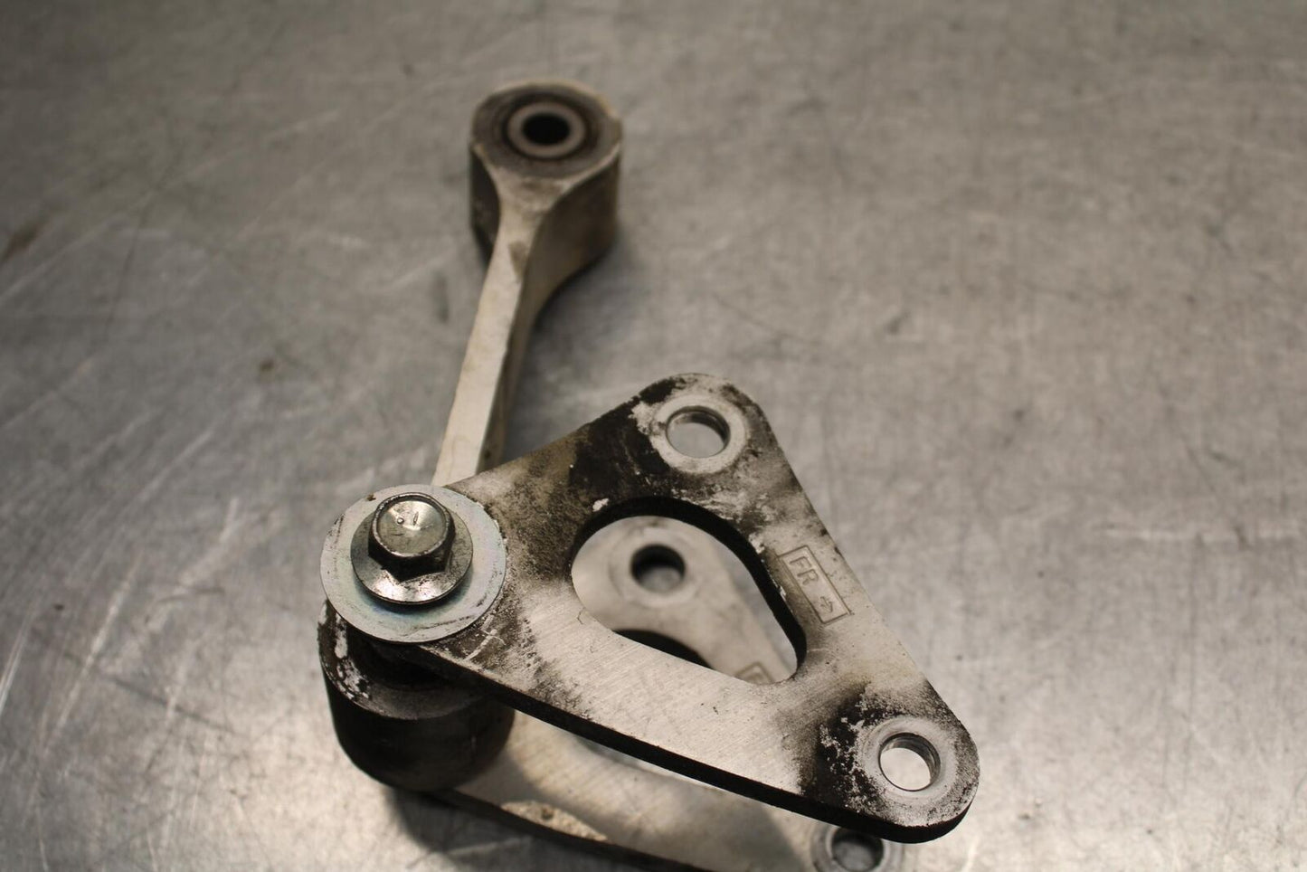 11-23 SUZUKI GSXR 750 REAR DOGBONE SHOCK LINKAGE LINK BB630