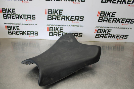 19-23 KAWASAKI NINJA ZX6R FRONT DRIVERS SEAT PAD SADDLE PILLION BB188