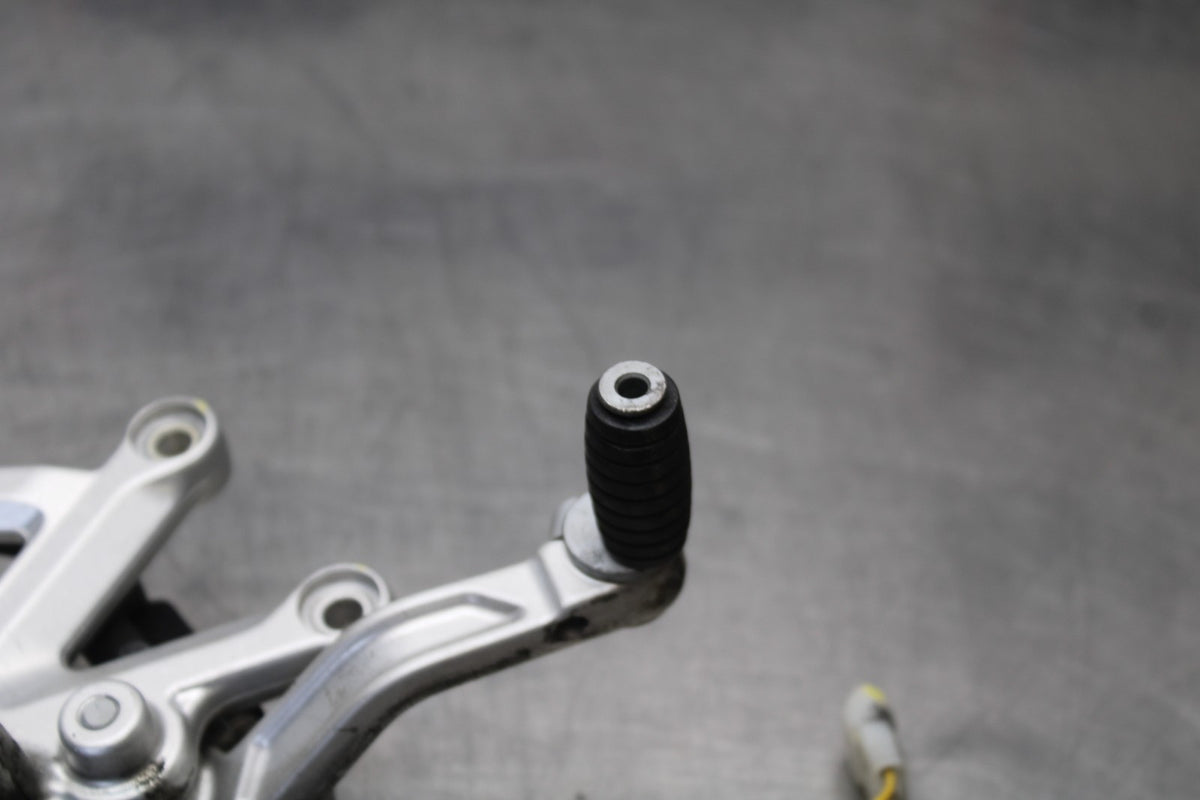 15 APRILIA RSV4 FACTORY APRC ABS RIGHT REARSET REAR SET FOOT PEG REST BB901