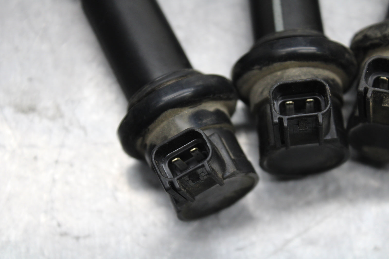 09-14 YAMAHA YZF R1 IGNITION COILS COIL SPARK PLUG CAPS BB119