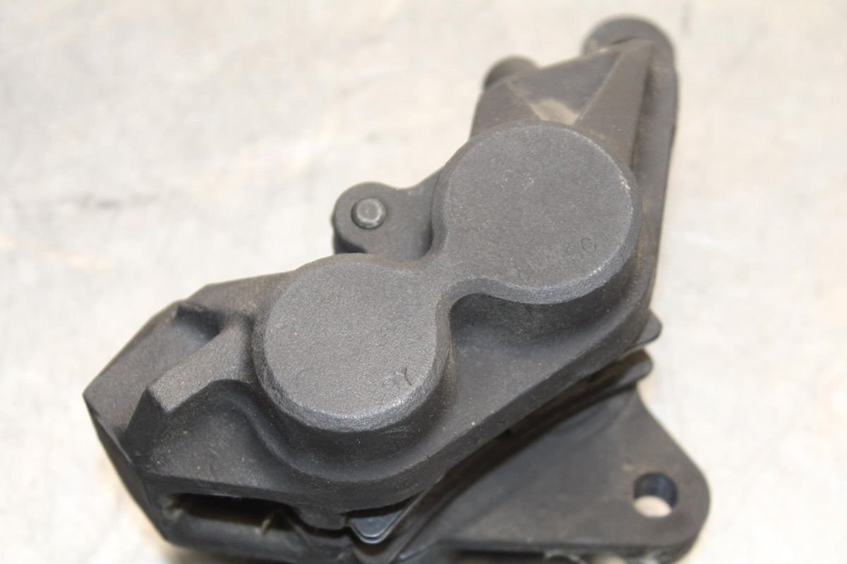 2000 Yamaha YZF R6 RIGHT LEFT FRONT BRAKE CALIPER SET PAIR CALIPERS BB558