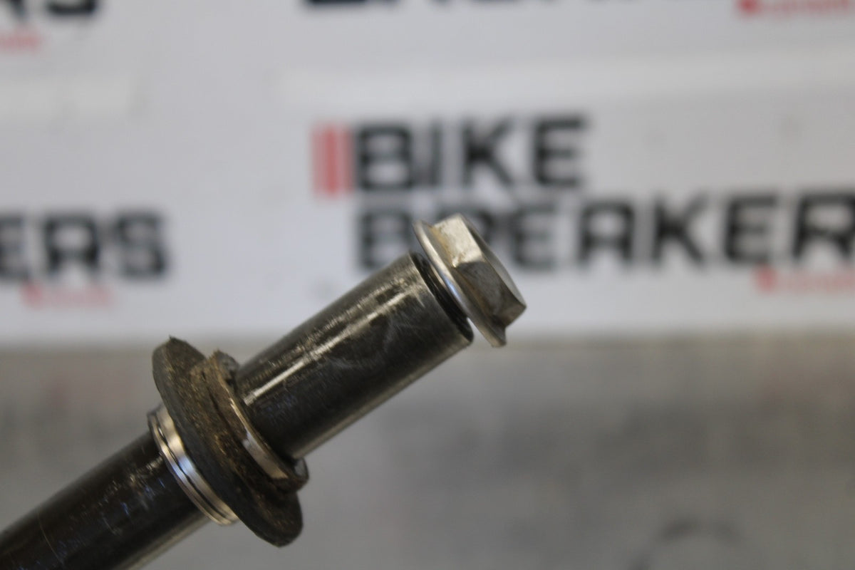 05 YAMAHA YZF R6 FRONT WHEEL RIM AXLE PIVOT BOLT BB894
