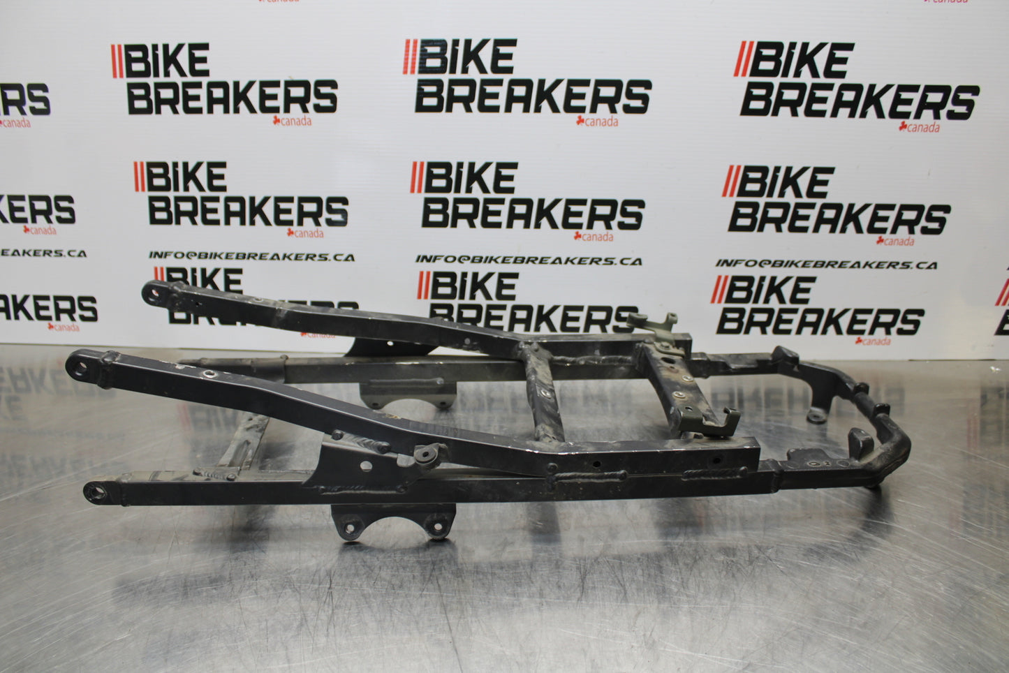 04-05 KAWASAKI NINJA ZX10R REAR SUBFRAME BACK SUB FRAME BB163
