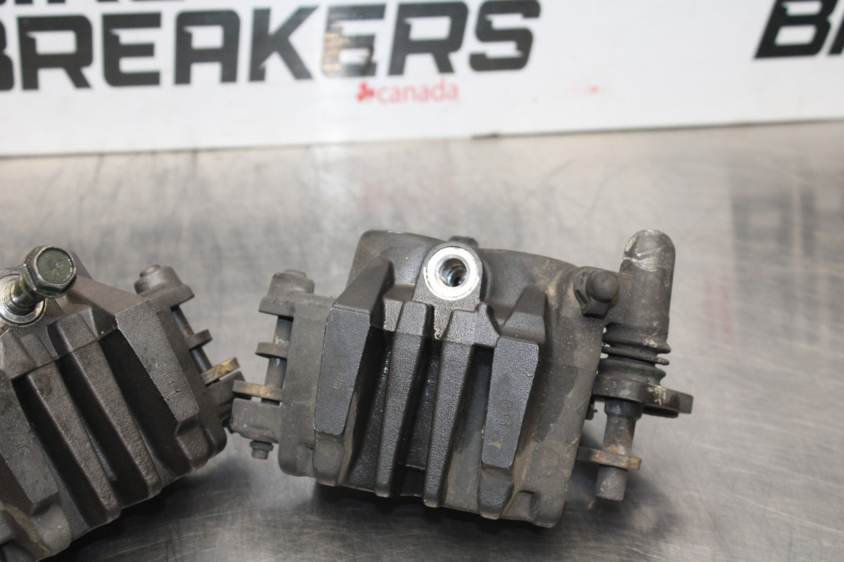 06-07 KAWASAKI NINJA 650R EX650A RIGHT LEFT FRONT BRAKE CALIPER SET PAIR BB774