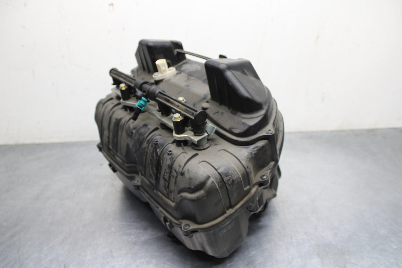 09 HONDA CBR600RR AIRBOX AIR INTAKE FILTER BOX BB760