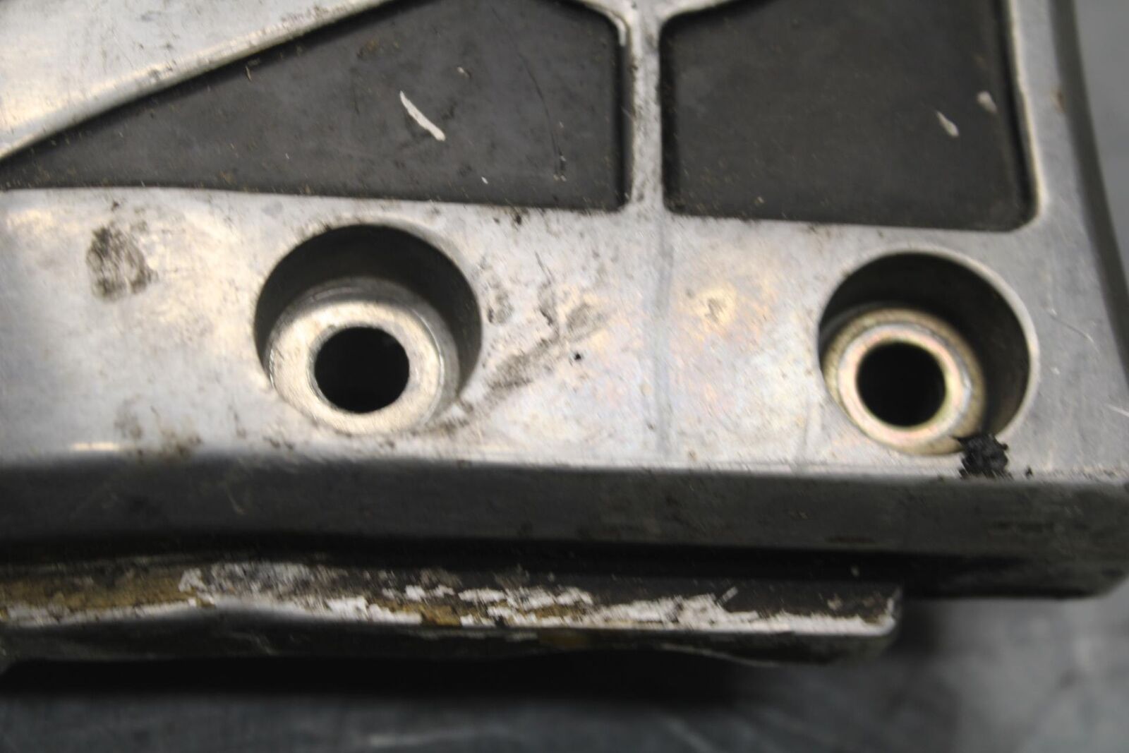 1985 Kawasaki Ninja 900R ZX900A LEFT REARSET REAR SET DRIVER FOOT PEG  BB84