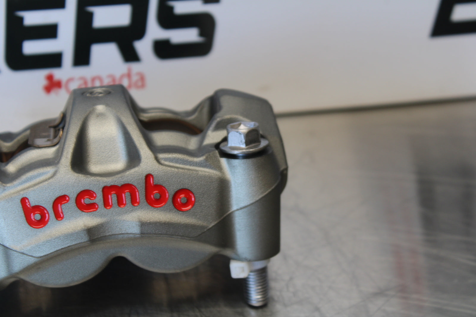 23-24 KAWASAKI NINJA ZX14R NEW!! RIGHT LEFT FRONT BRAKE CALIPER SET PAIR BB169