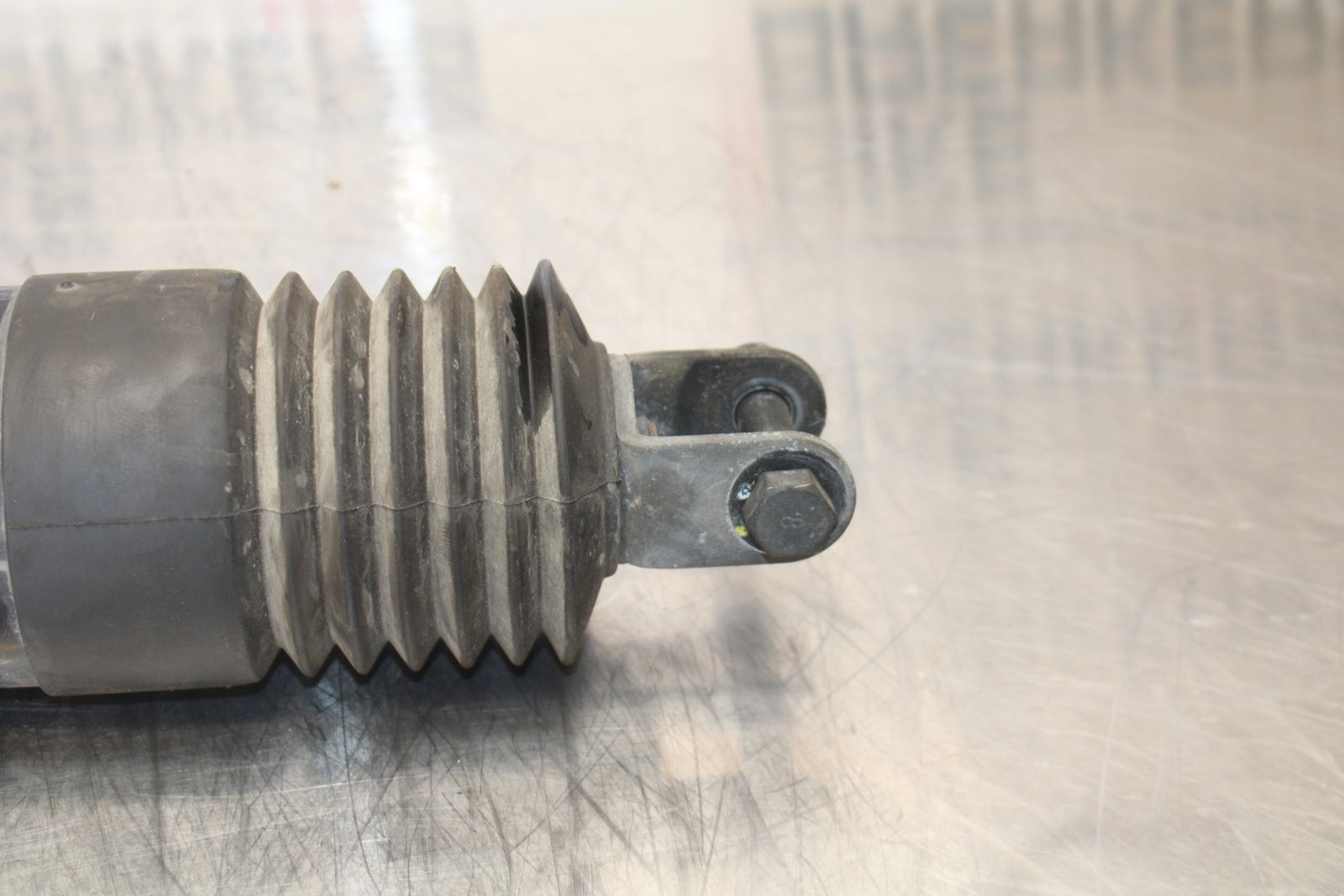 09 YAMAHA ROYAL STAR XVZ1300TF VENTURE REAR BACK SHOCK ABSORBER BB151