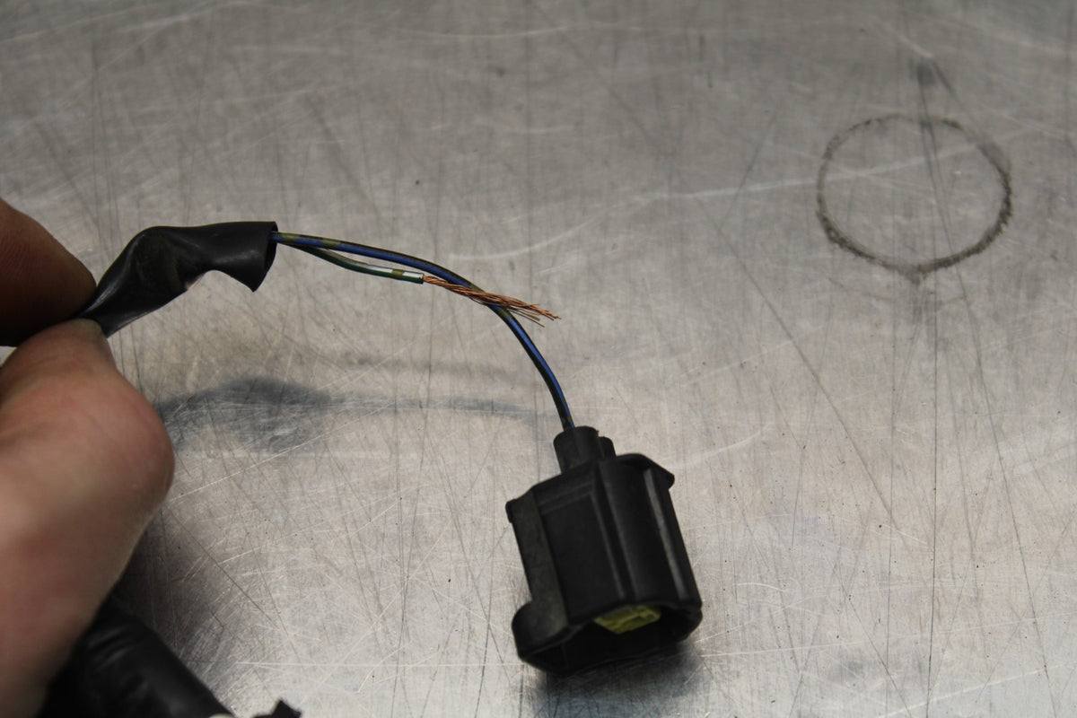 05 YAMAHA YZF R6 INJECTOR WIRING HARNESS WIRE LOOM BB814