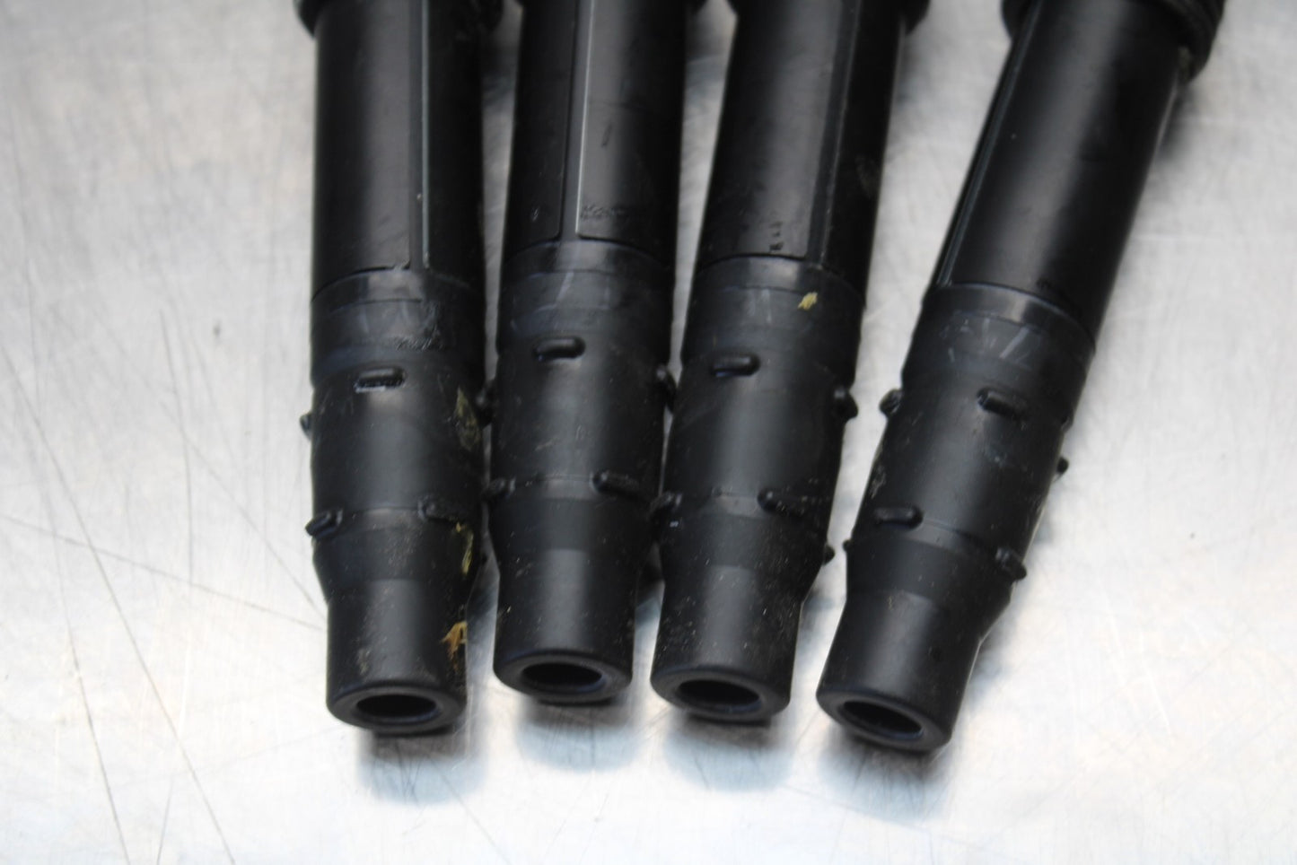 21-23 KAWASAKI NINJA ZX6R IGNITION COILS COIL SPARK PLUG CAPS BB179