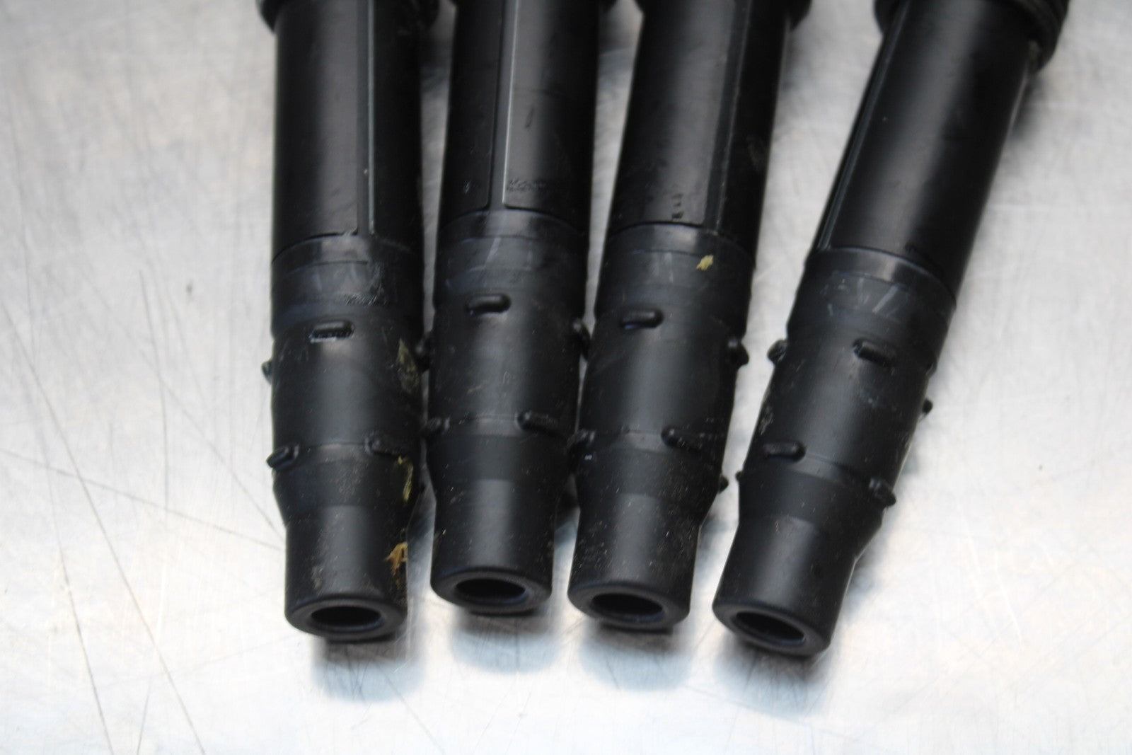 21-23 KAWASAKI NINJA ZX6R IGNITION COILS COIL SPARK PLUG CAPS BB179