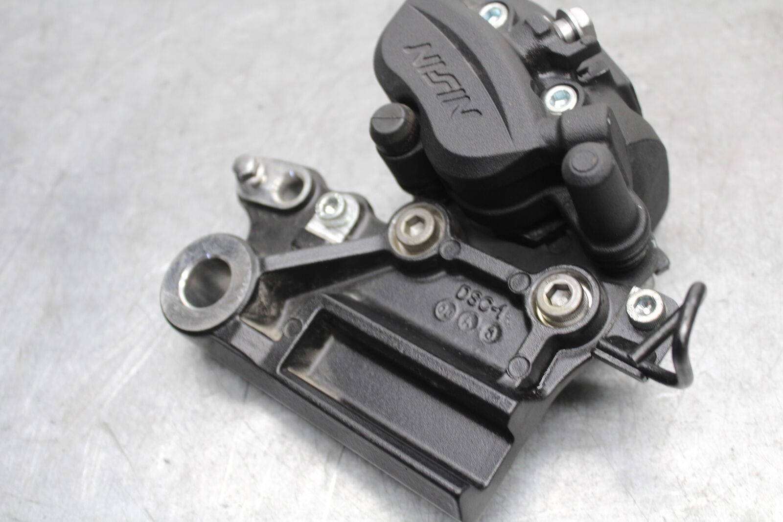 18-23 KAWASAKI NINJA 400 REAR BACK BRAKE CALIPER W MOUNT BRACKET BB660