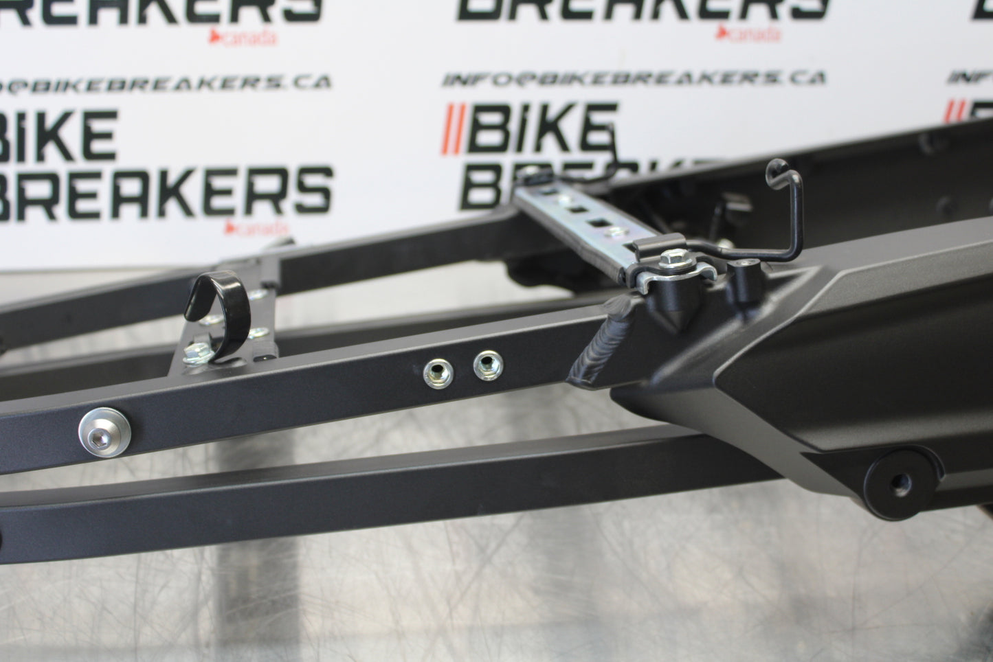 23-24 KAWASAKI NINJA ZX14R NEW!! REAR SUBFRAME BACK SUB FRAME BB153