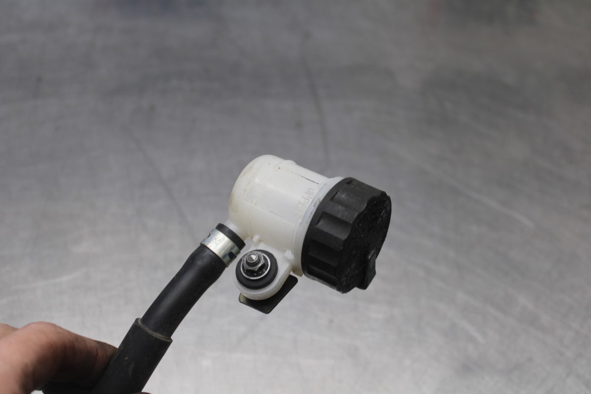 23-24 YAMAHA MT-07 REAR BACK BRAKE MASTER CYLINDER W RESERVOIR BB927