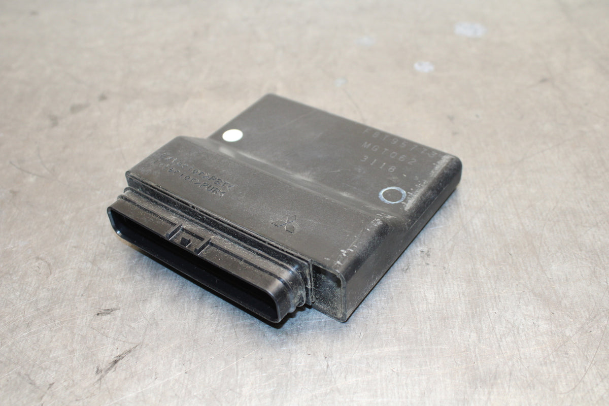 03 SUZUKI SV650S ECU COMPUTER CONTROLLER UNIT BLACK BOX ECM CDI BB130