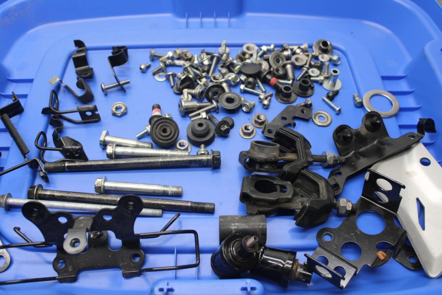 12-17 KAWASAKI ER-6N Z650 MISCELLANEOUS MOUNTING BOLTS HARDWARE SCREWS BB607